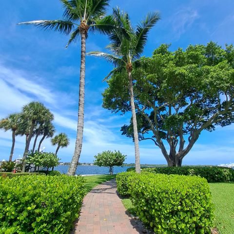 A home in North Palm Beach