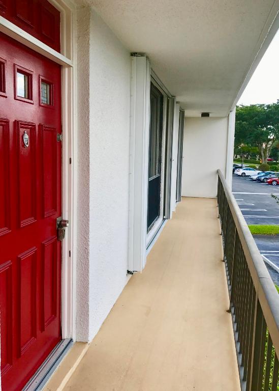 2520 Presidential Way Way 205