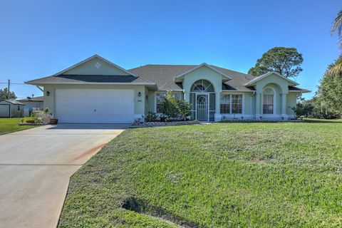 A home in Port St Lucie