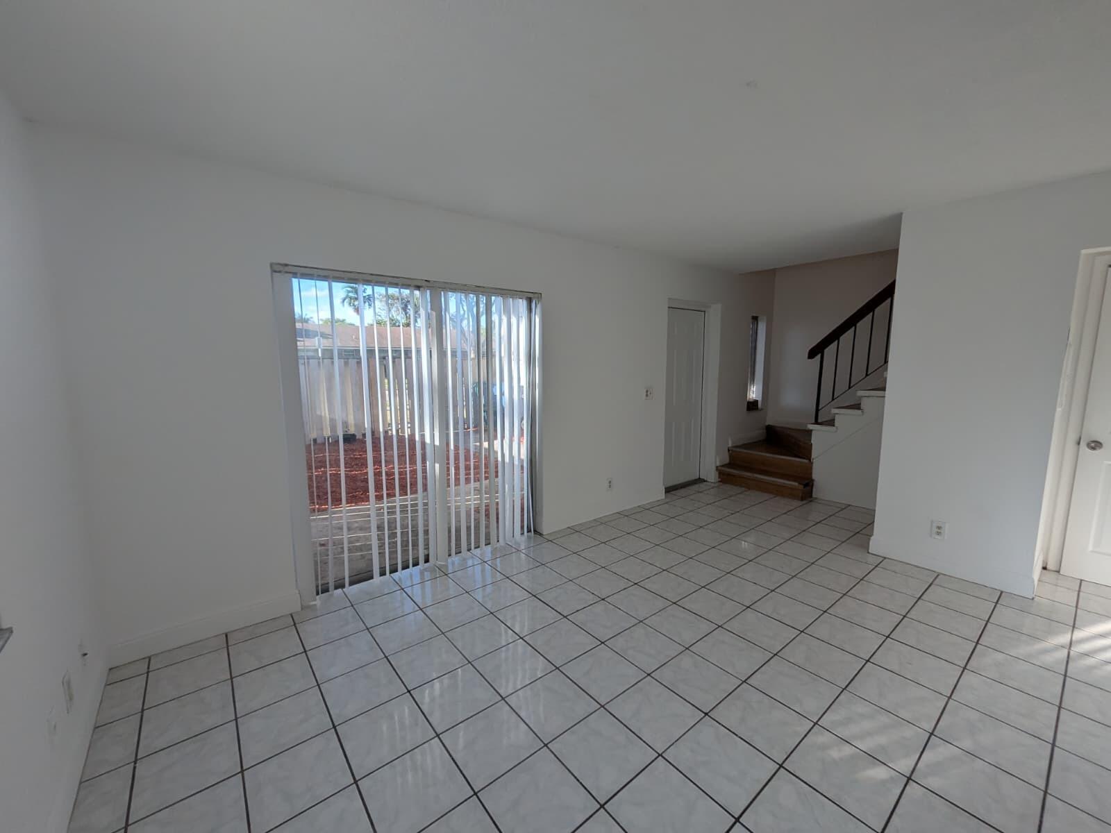 HABITAT II CONDO - Residential