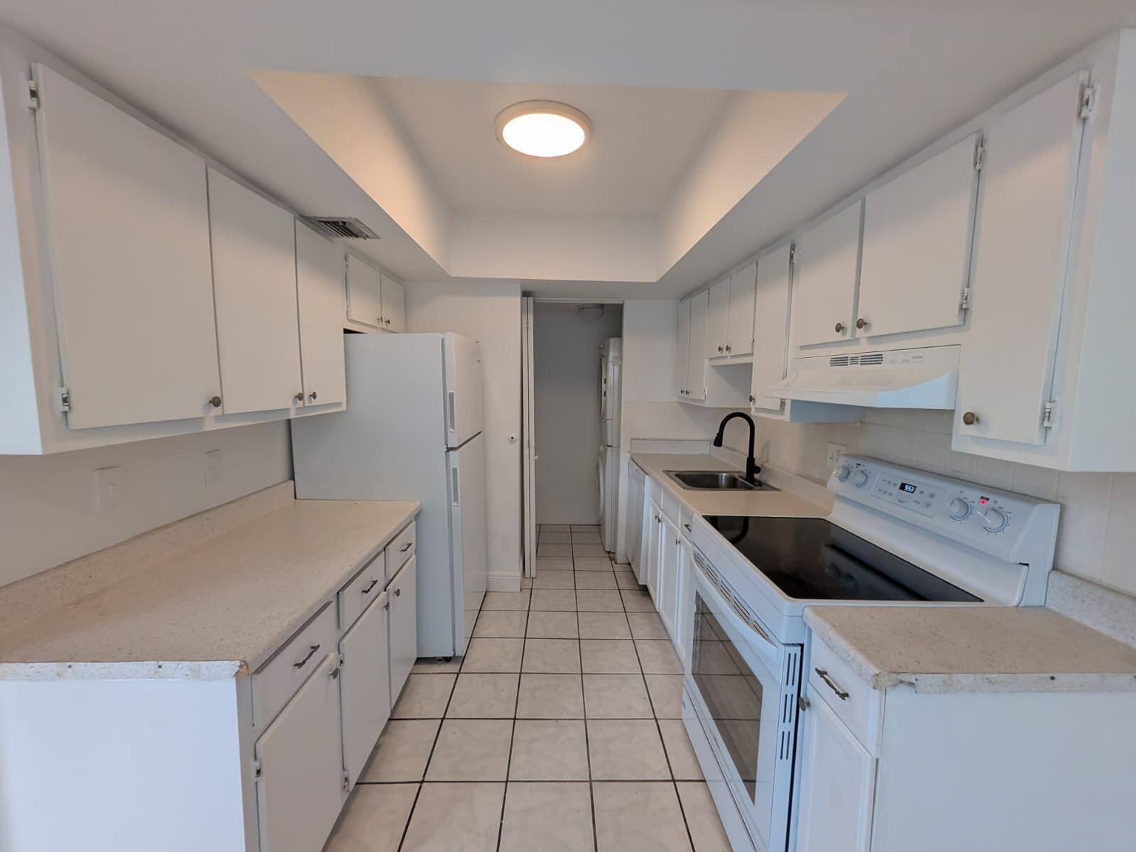 HABITAT II CONDO - Residential