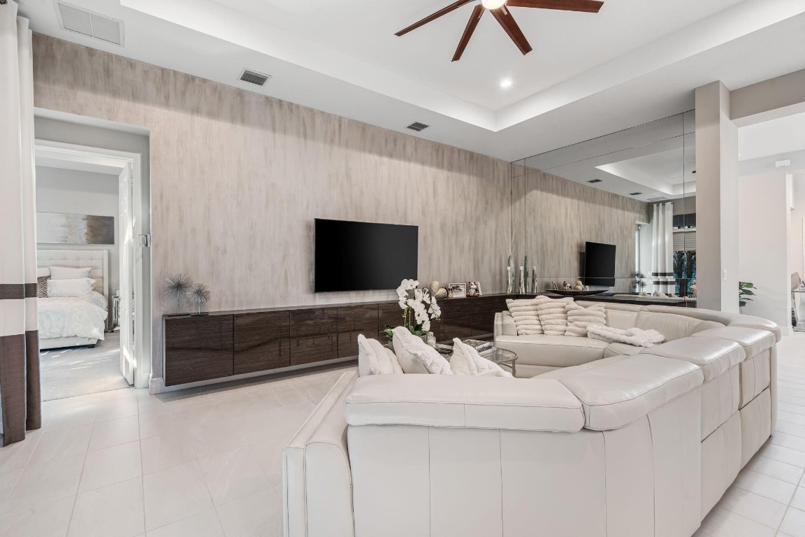 Valencia Bay Agr Pud-Sou - Residential