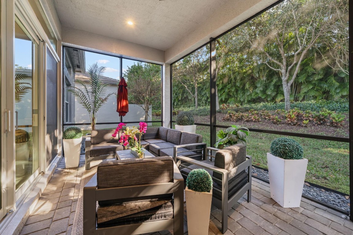 Valencia Bay Agr Pud-Sou - Residential