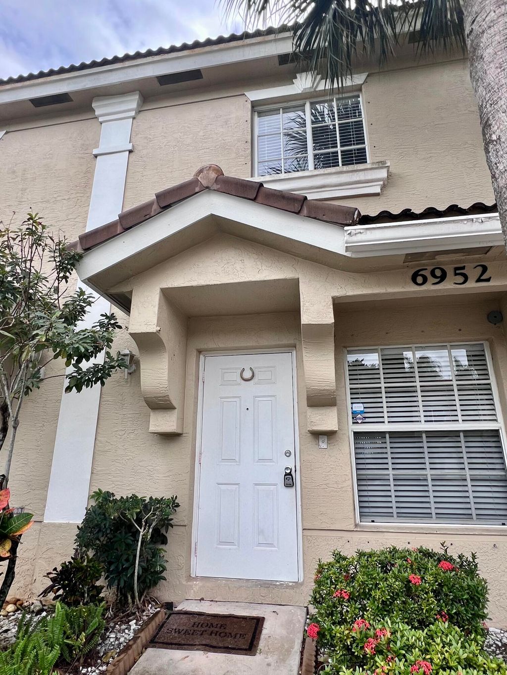 Photo of 6952 Crooked Fence Drive, Lake Worth, FL 33467 (MLS # R11021173)