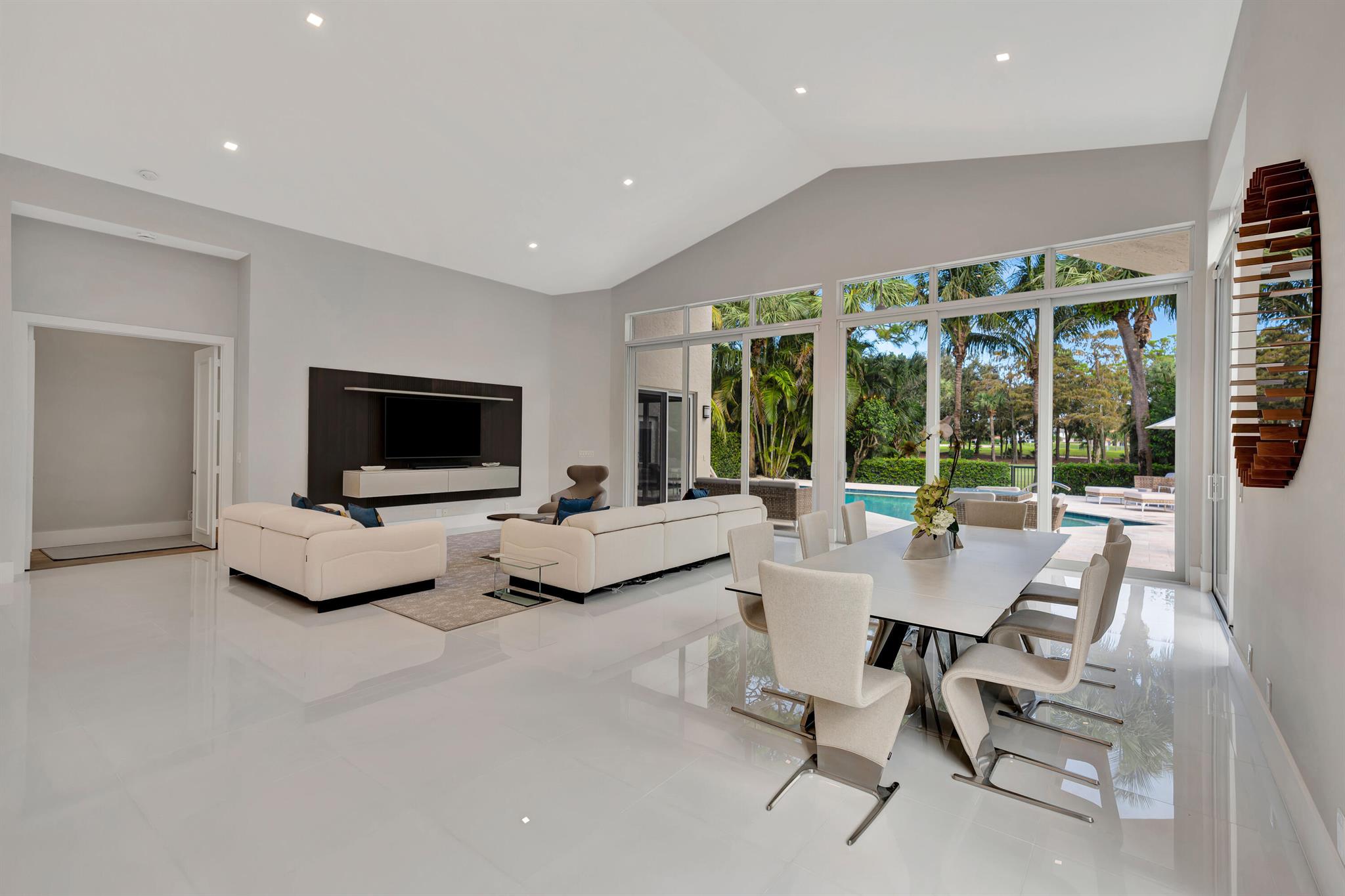 FRENCHMANS CREEK PAR F-2 - Residential