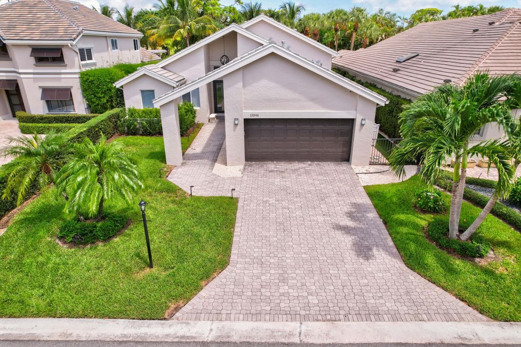Photo of 13346 Deauville Drive, Palm Beach Gardens, FL 33410 (MLS # R11031879)