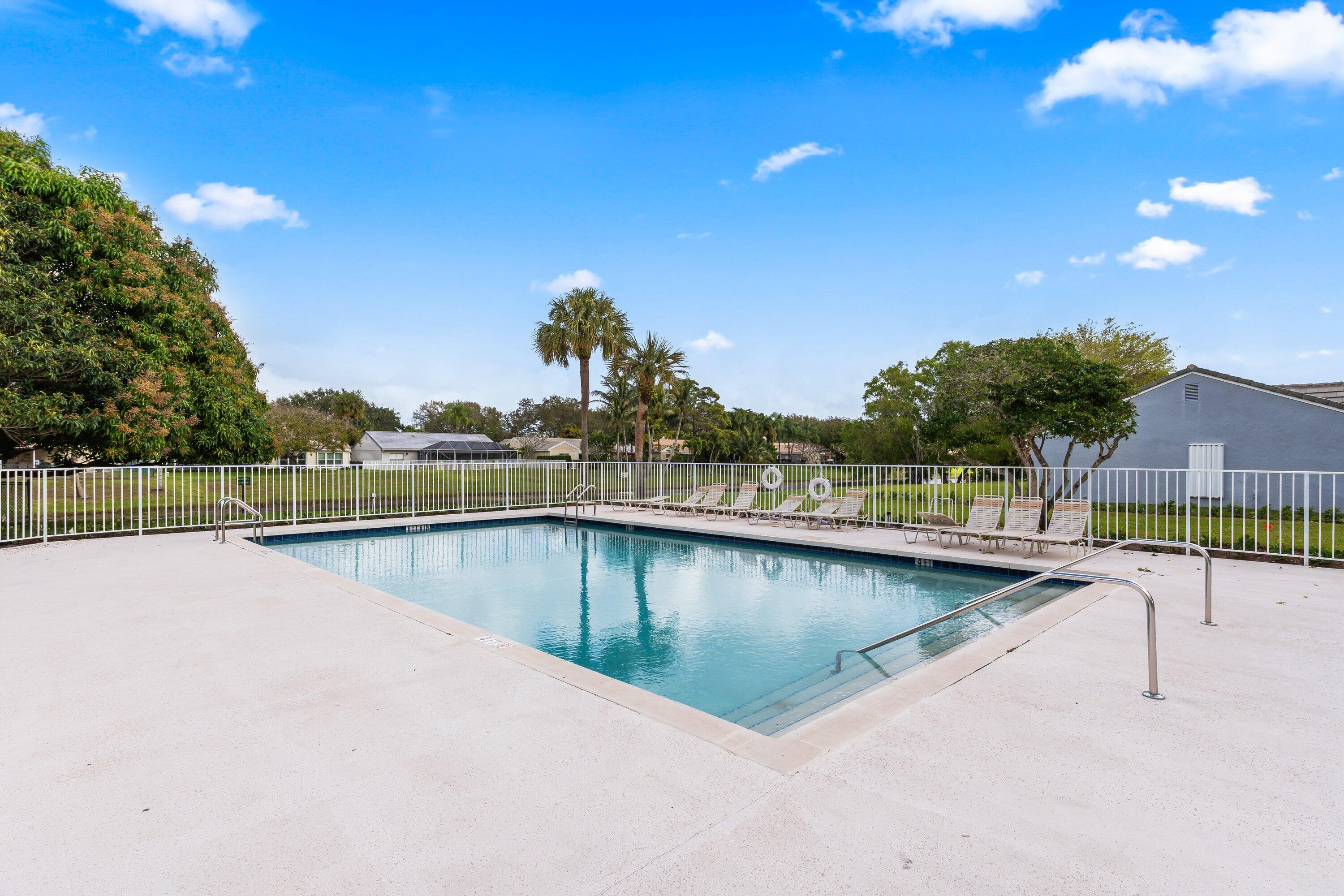 SABAL LAKES PH 1 - Residential