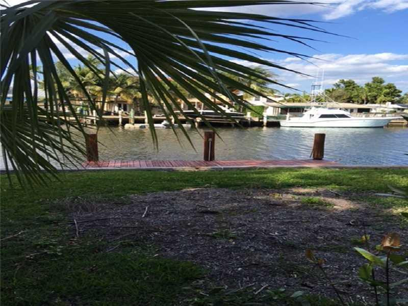 LAUDERDALE HARBORS SECTIO - Residential