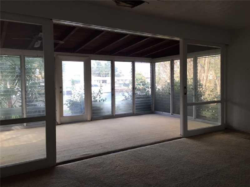 LAUDERDALE HARBORS SECTIO - Residential