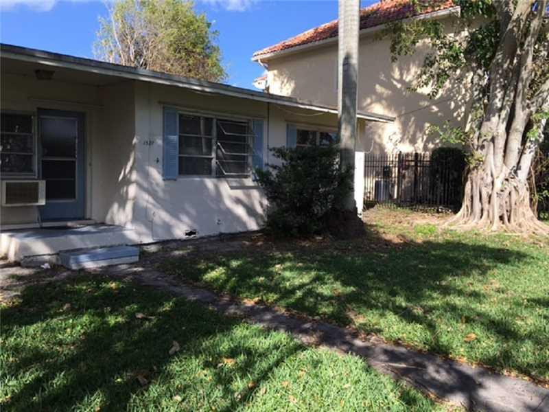 LAUDERDALE HARBORS SECTIO - Residential