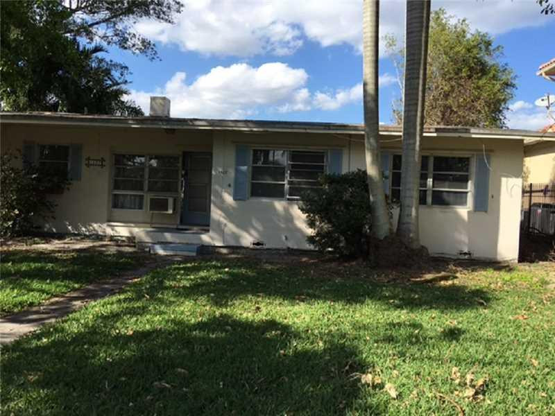 LAUDERDALE HARBORS SECTIO - Residential