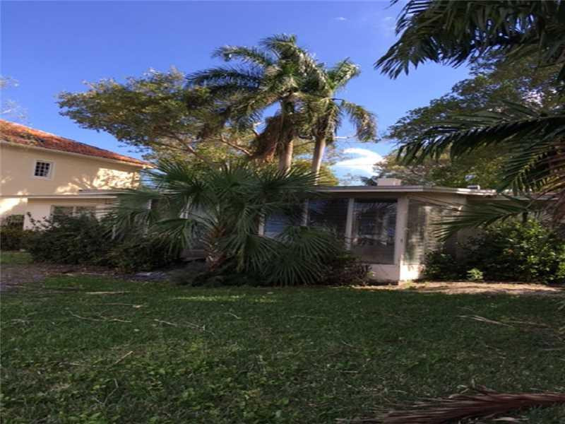 LAUDERDALE HARBORS SECTIO - Residential