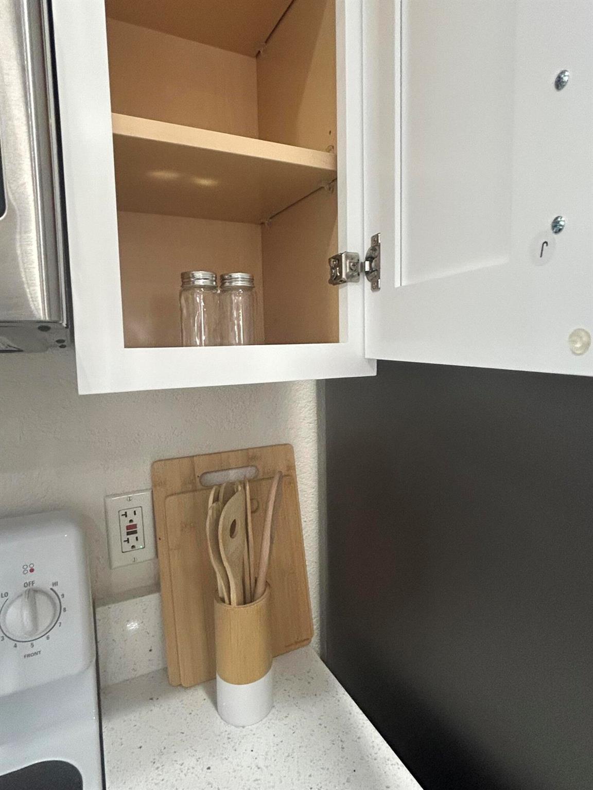 SUGAR POND MANOR OF WELLI - Residential Lease