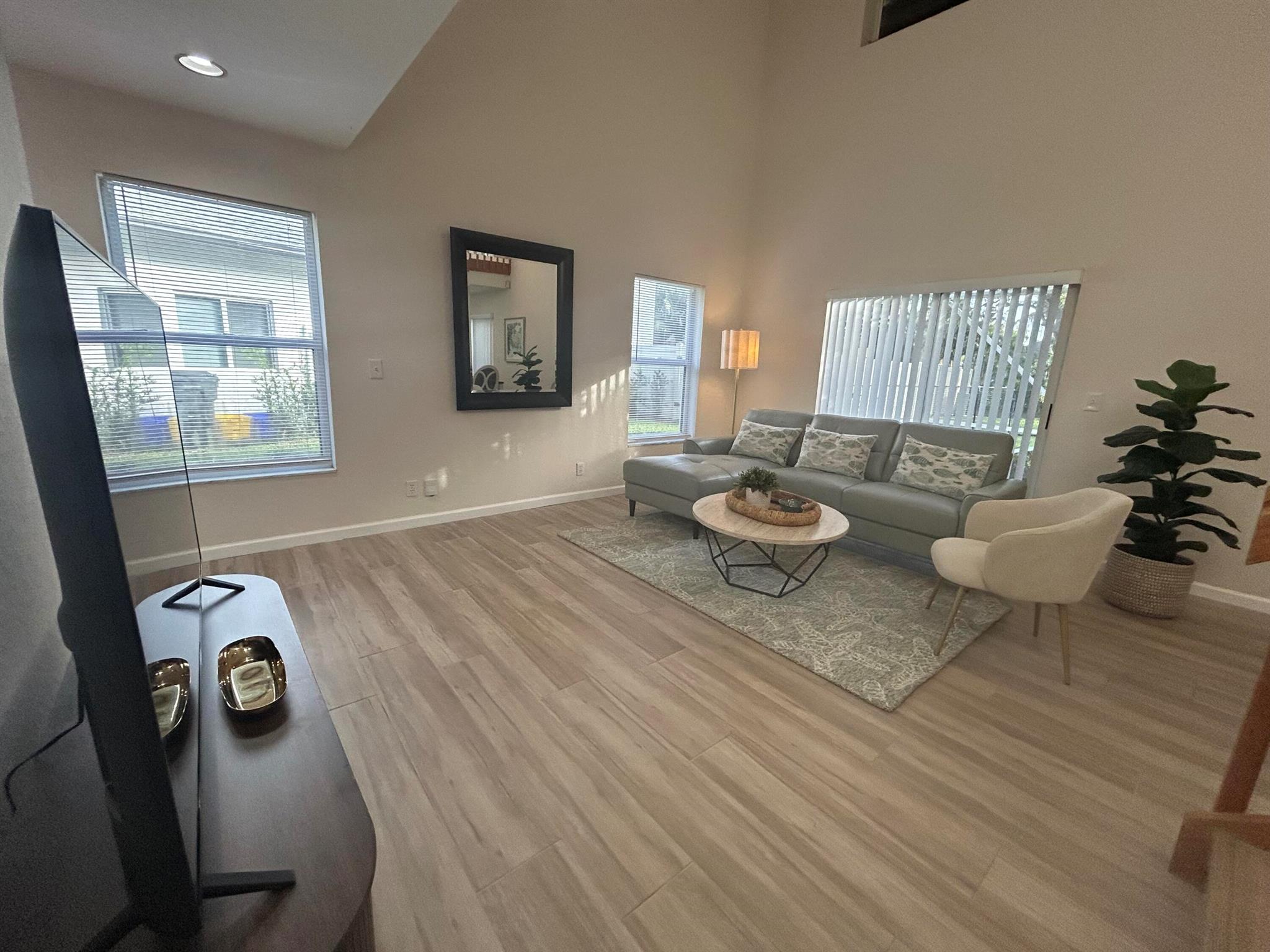 SUGAR POND MANOR OF WELLI - Residential Lease