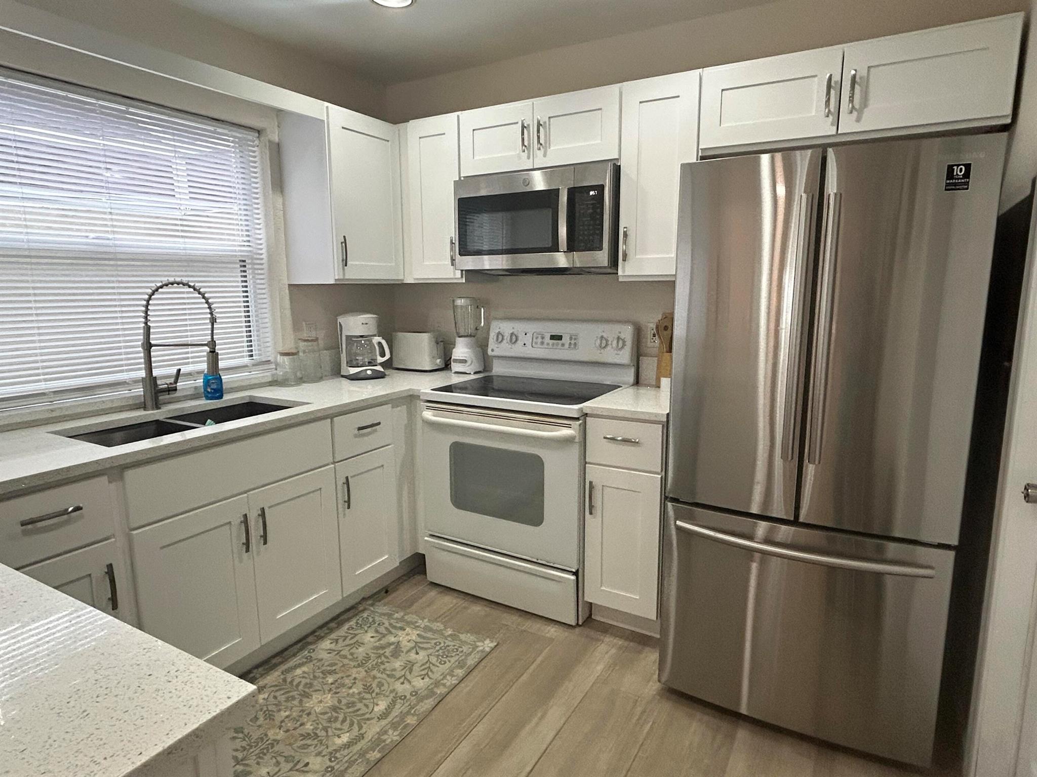 SUGAR POND MANOR OF WELLI - Residential Lease