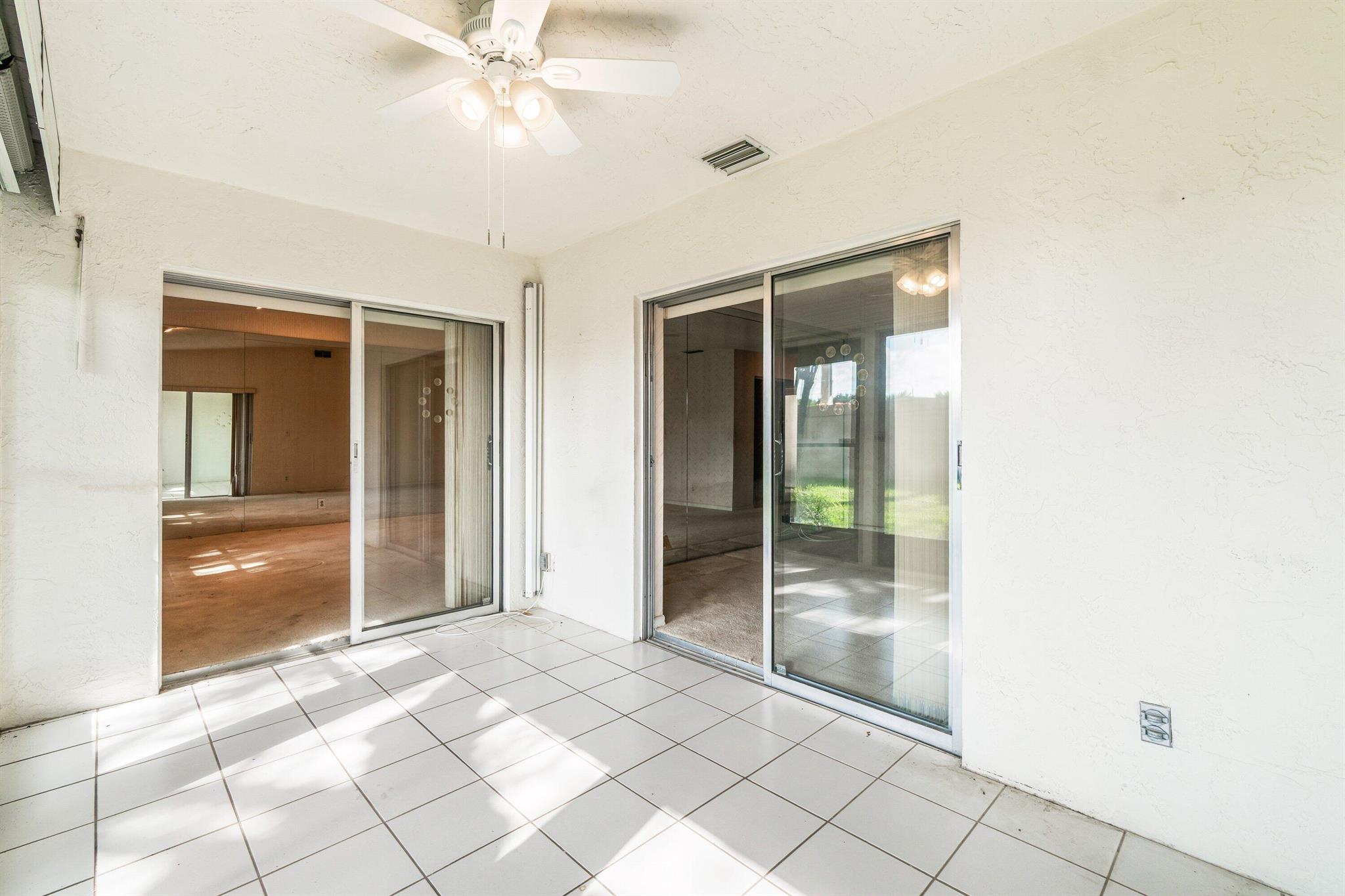 WHISPER WALK SEC C CONDO - Residential