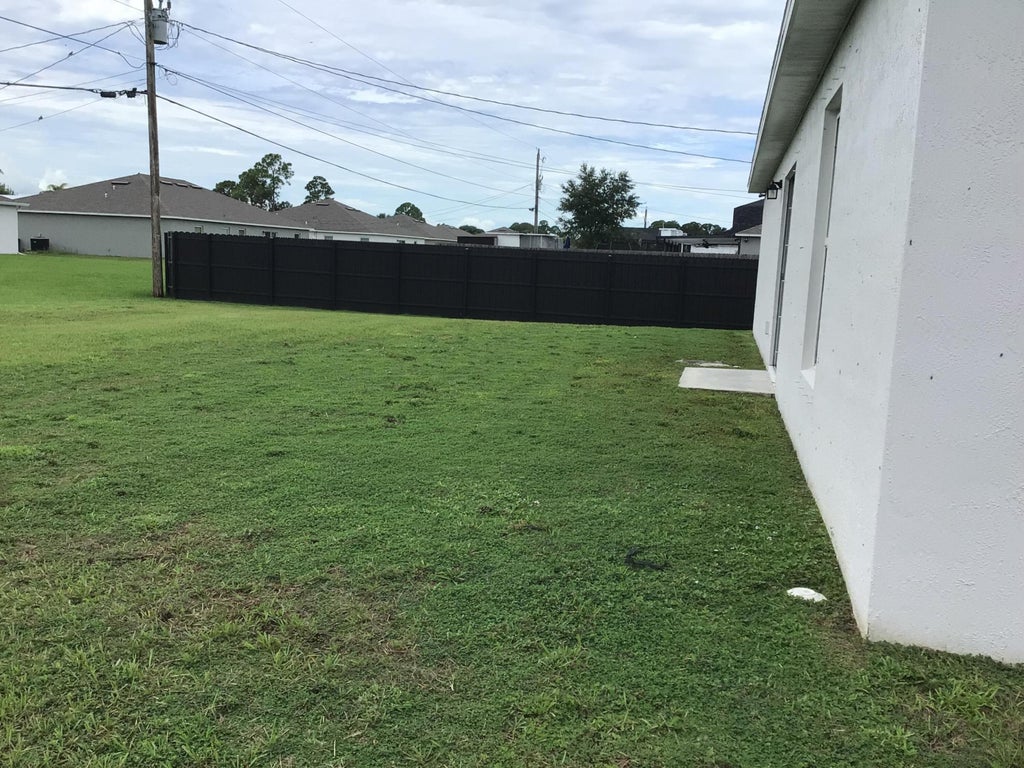 Photo of 1250 SW MELROSE Avenue, Port Saint Lucie, FL 34953 (MLS # B26073296)
