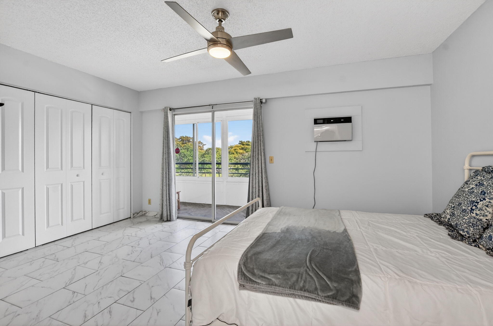 MANSFIELD AT CENTURY VILLAGE CONDO - Residential