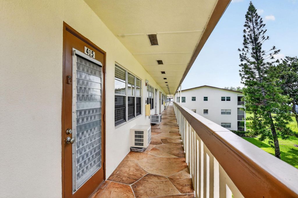 Photo of 415 Mansfield #J, Boca Raton, FL 33434 (MLS # B26030157)