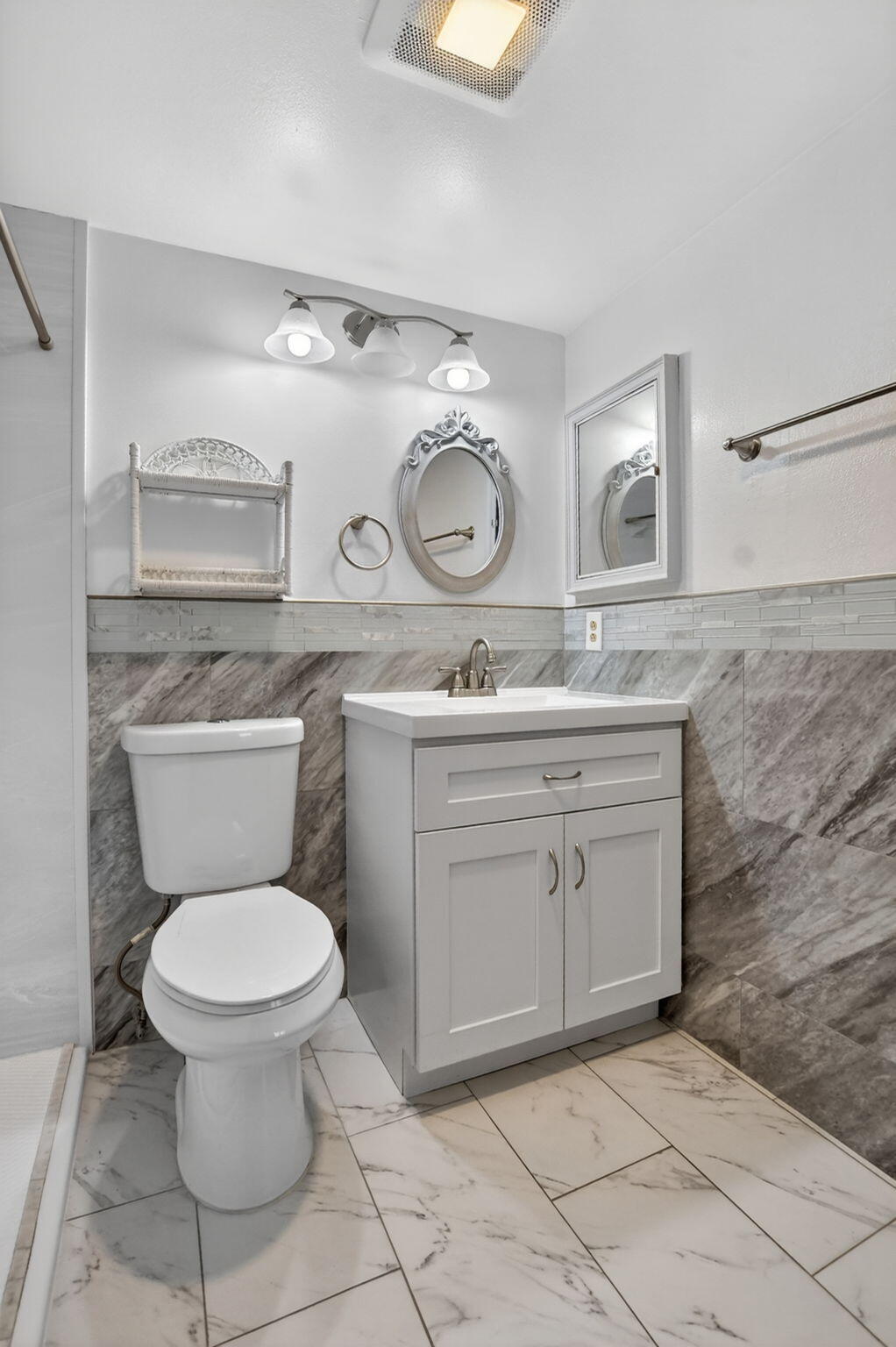 MANSFIELD AT CENTURY VILLAGE CONDO - Residential
