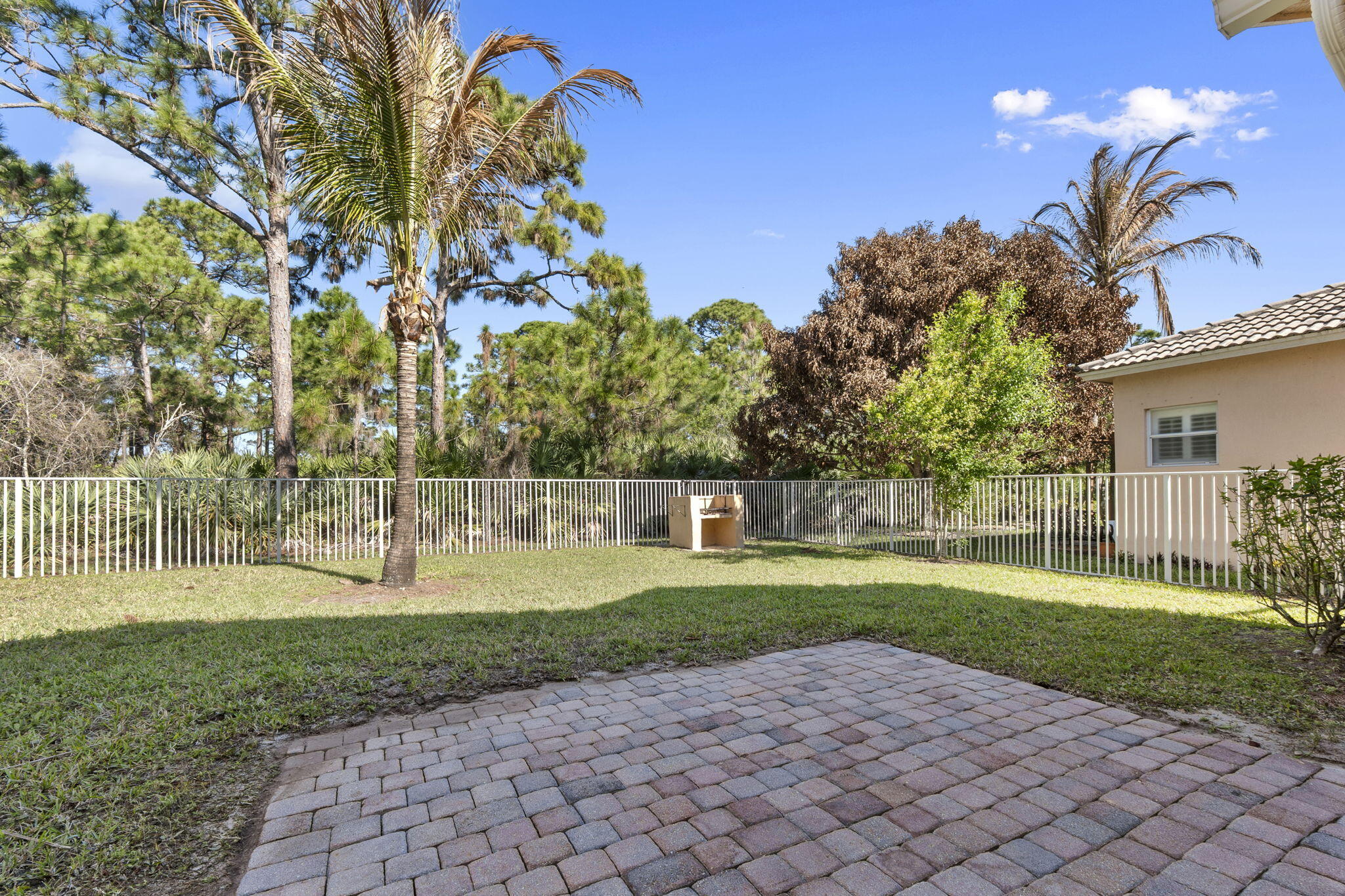 PORTOFINO SHORES - Residential