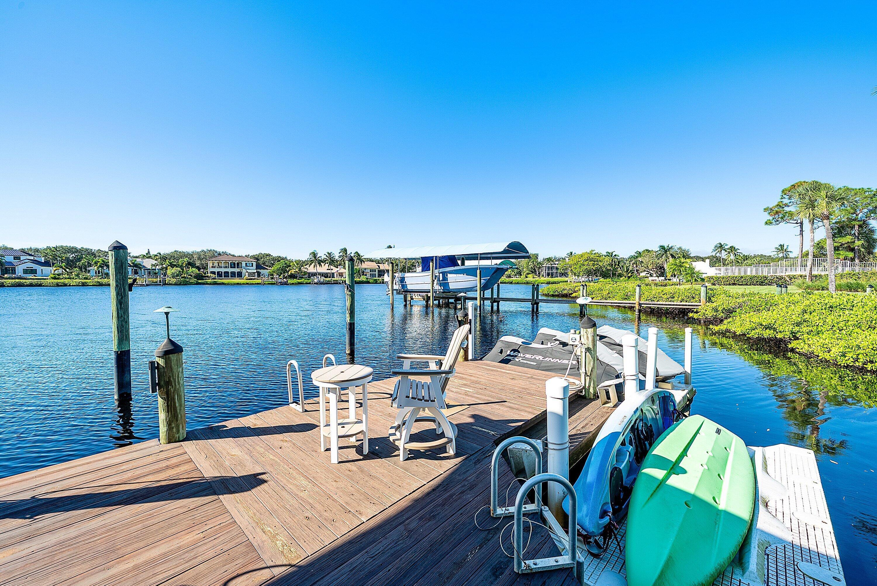 RIVER RIDGE (TEQUESTA) - Residential