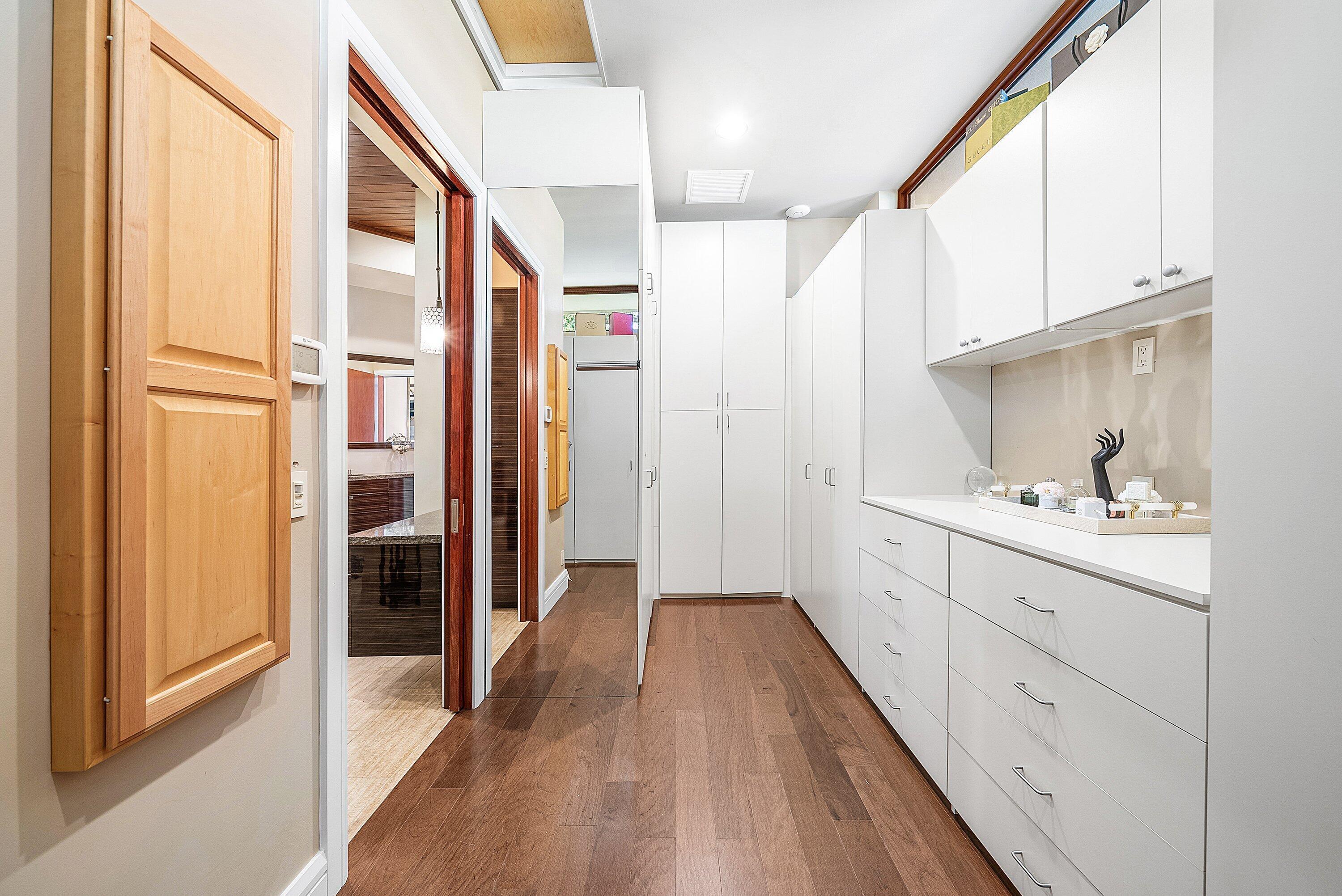 RIVER RIDGE (TEQUESTA) - Residential