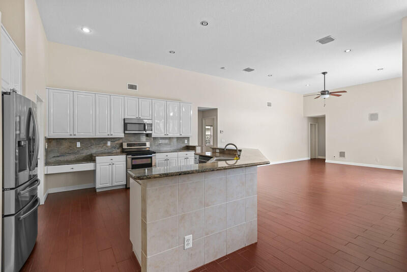 HAMMOCK CREEK - Residential