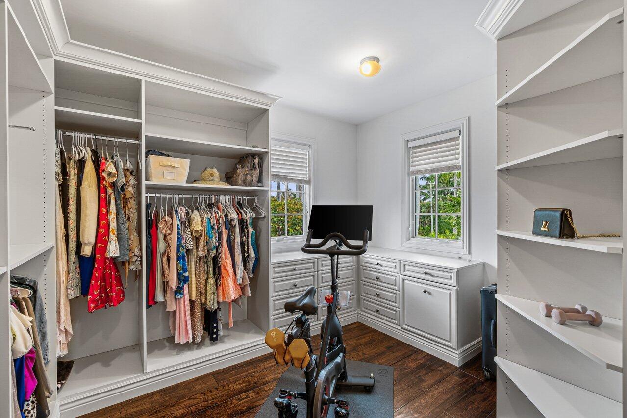 POINT MANALAPAN 12 - Residential