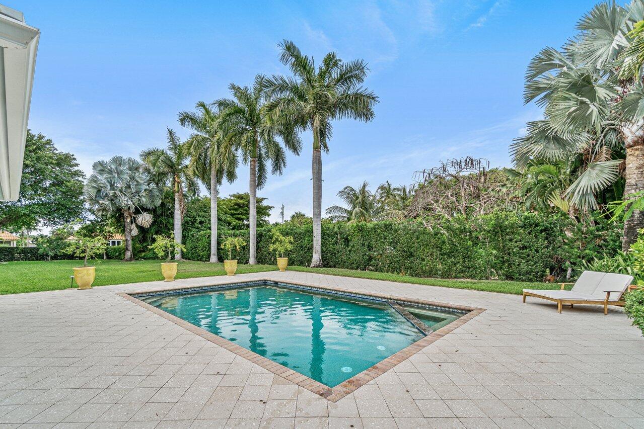 POINT MANALAPAN 12 - Residential