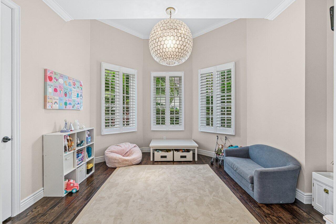 POINT MANALAPAN 12 - Residential