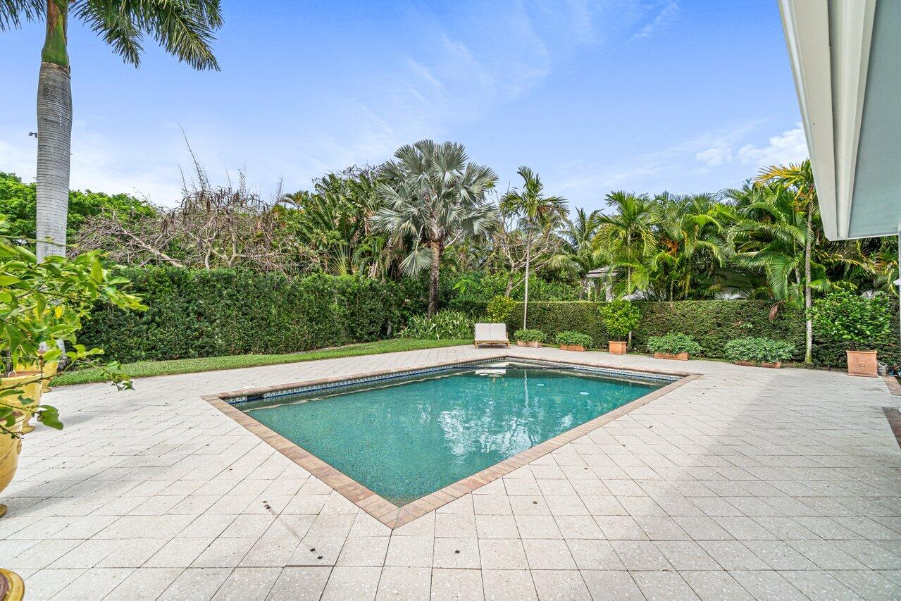 POINT MANALAPAN 12 - Residential