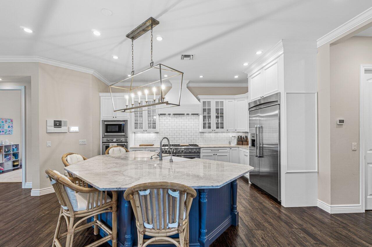 POINT MANALAPAN 12 - Residential