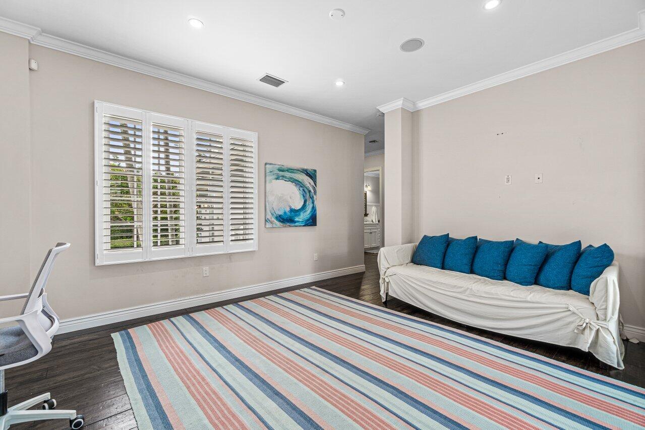 POINT MANALAPAN 12 - Residential