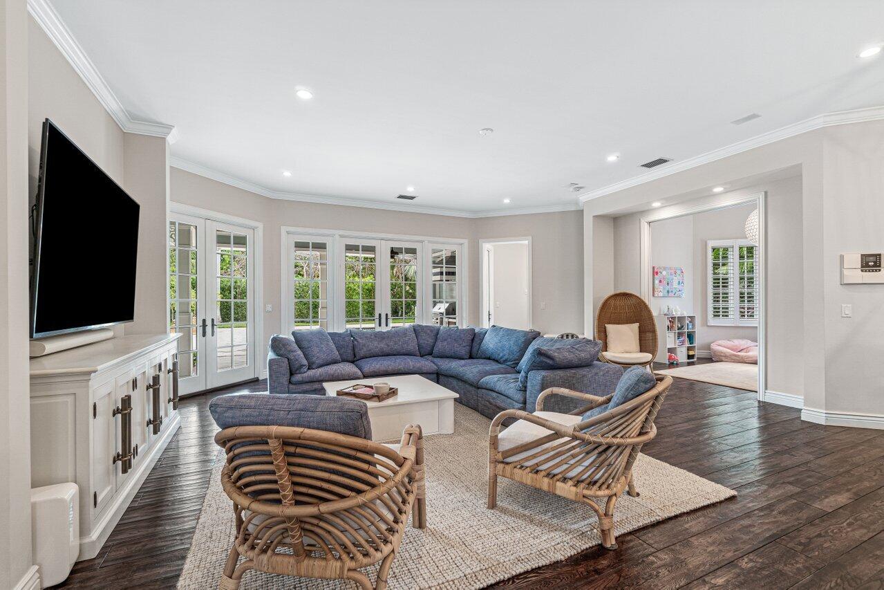 POINT MANALAPAN 12 - Residential