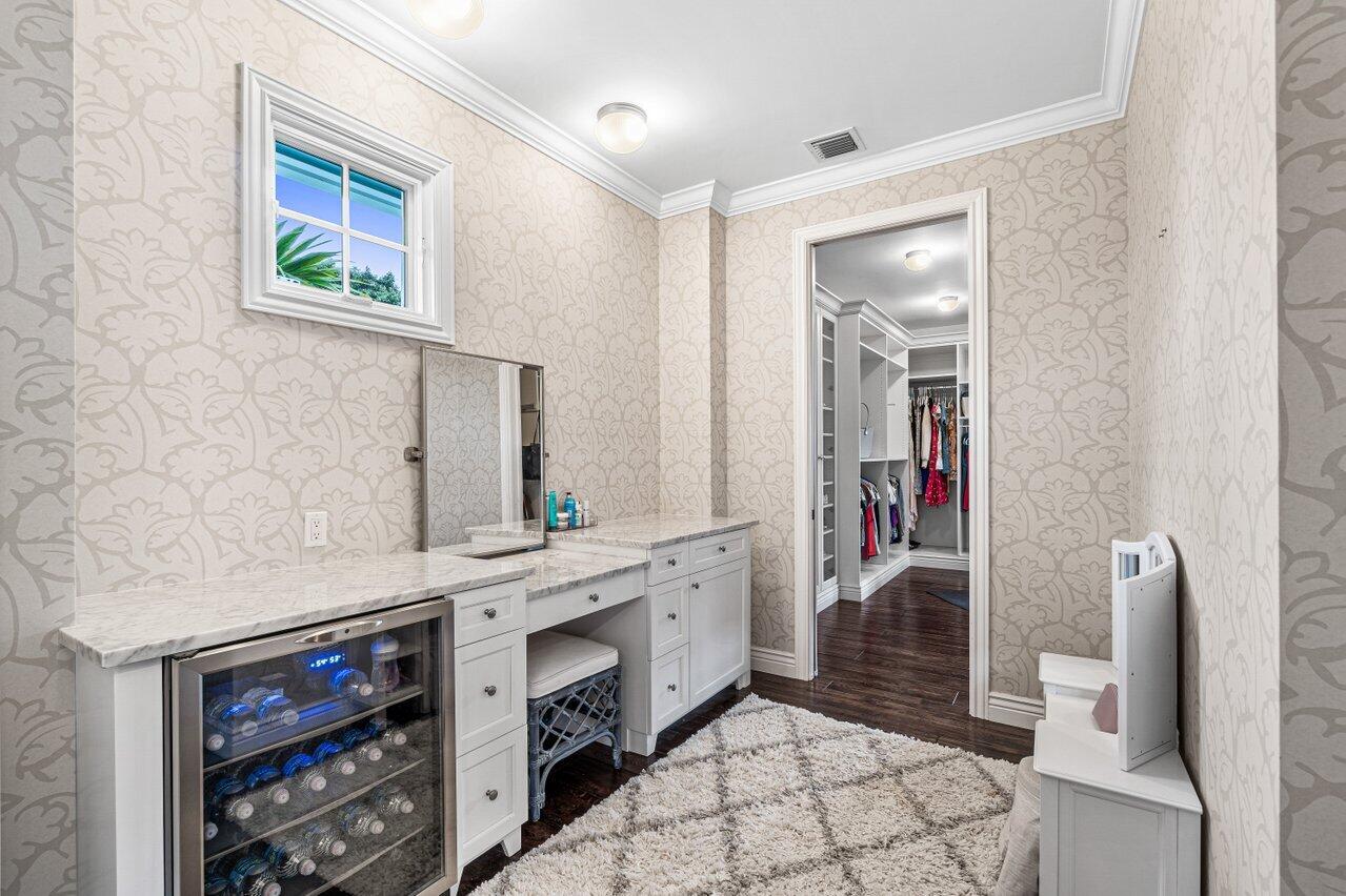 POINT MANALAPAN 12 - Residential