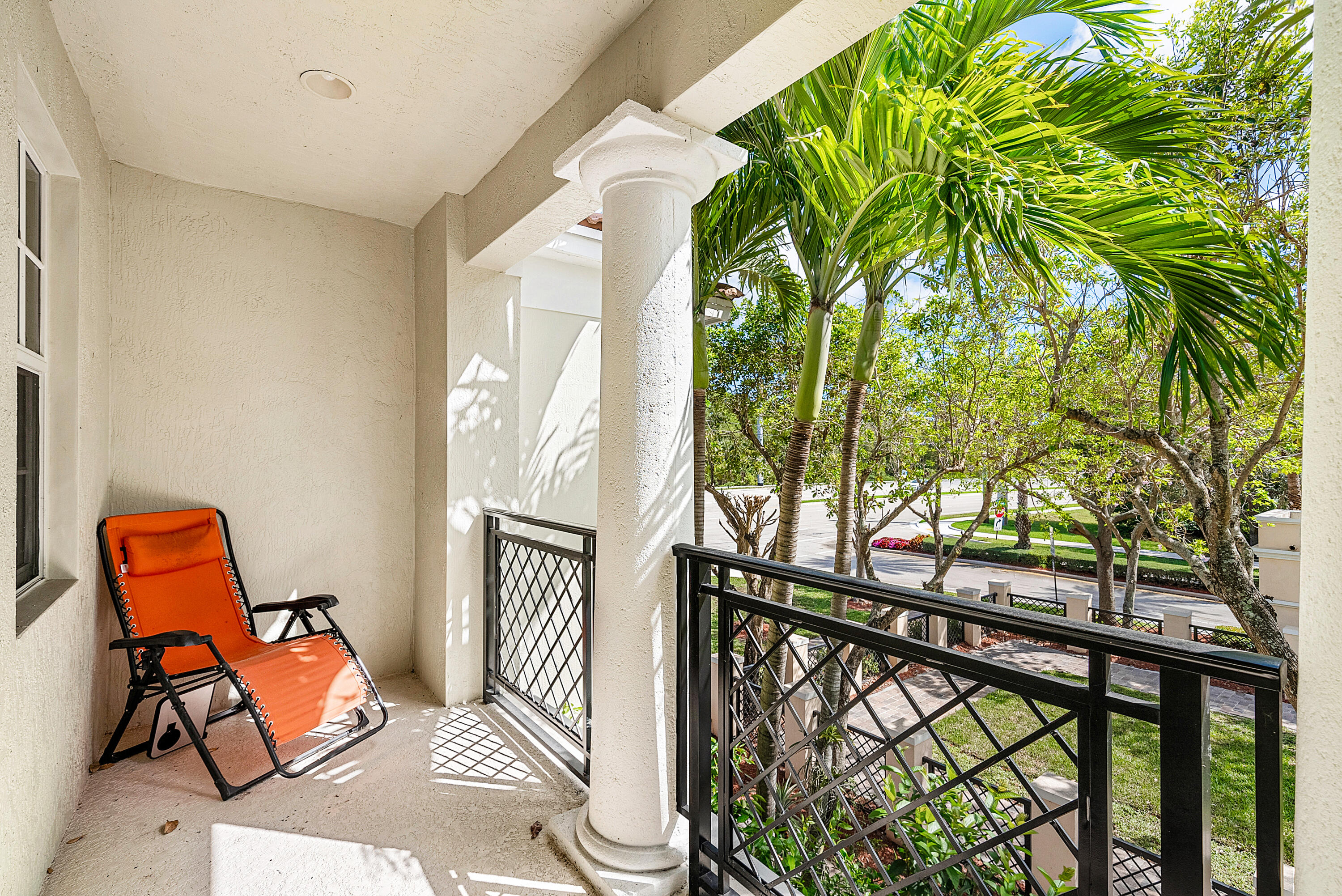 PENINSULA VILLAGE GREENS - Residential