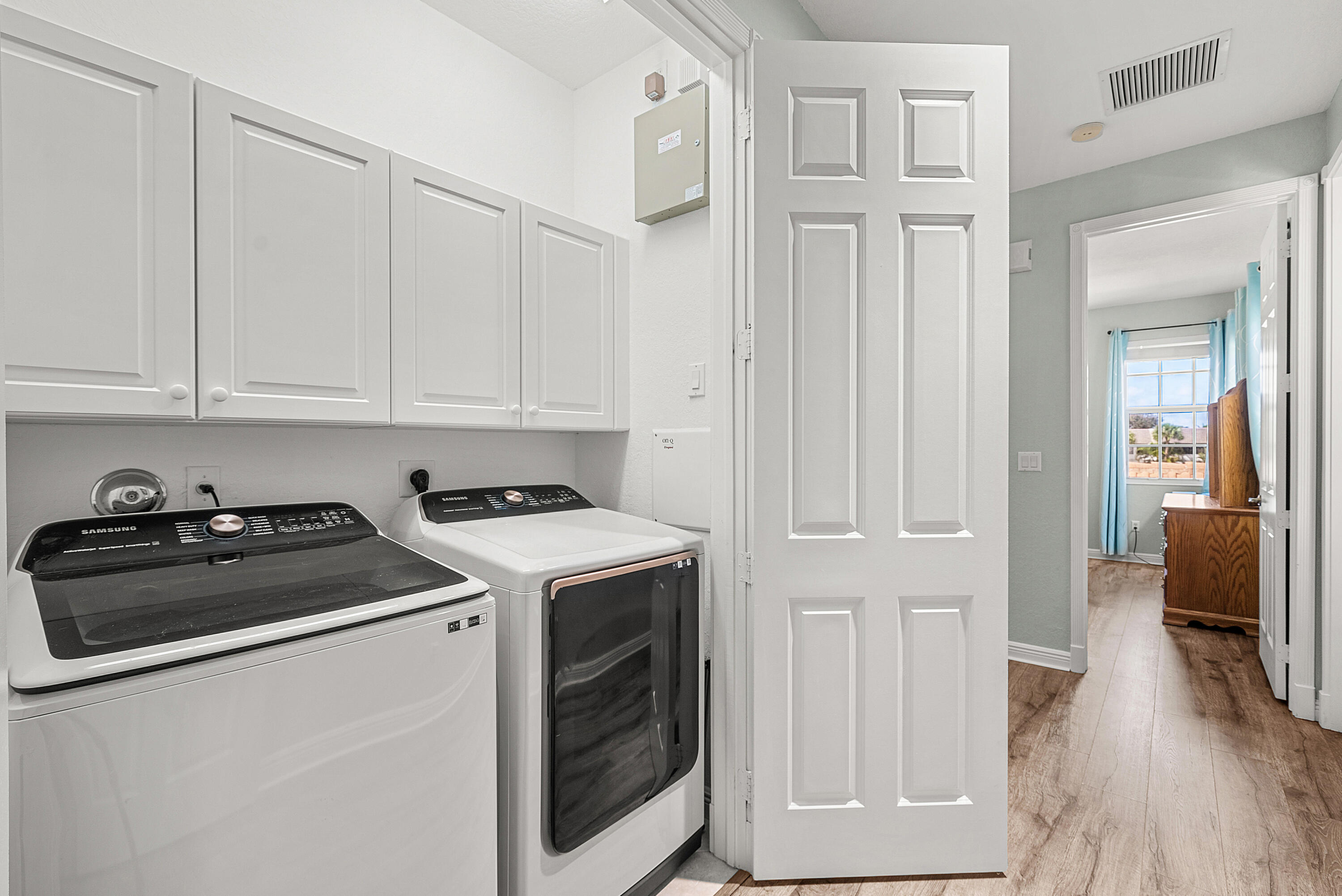 PENINSULA VILLAGE GREENS - Residential