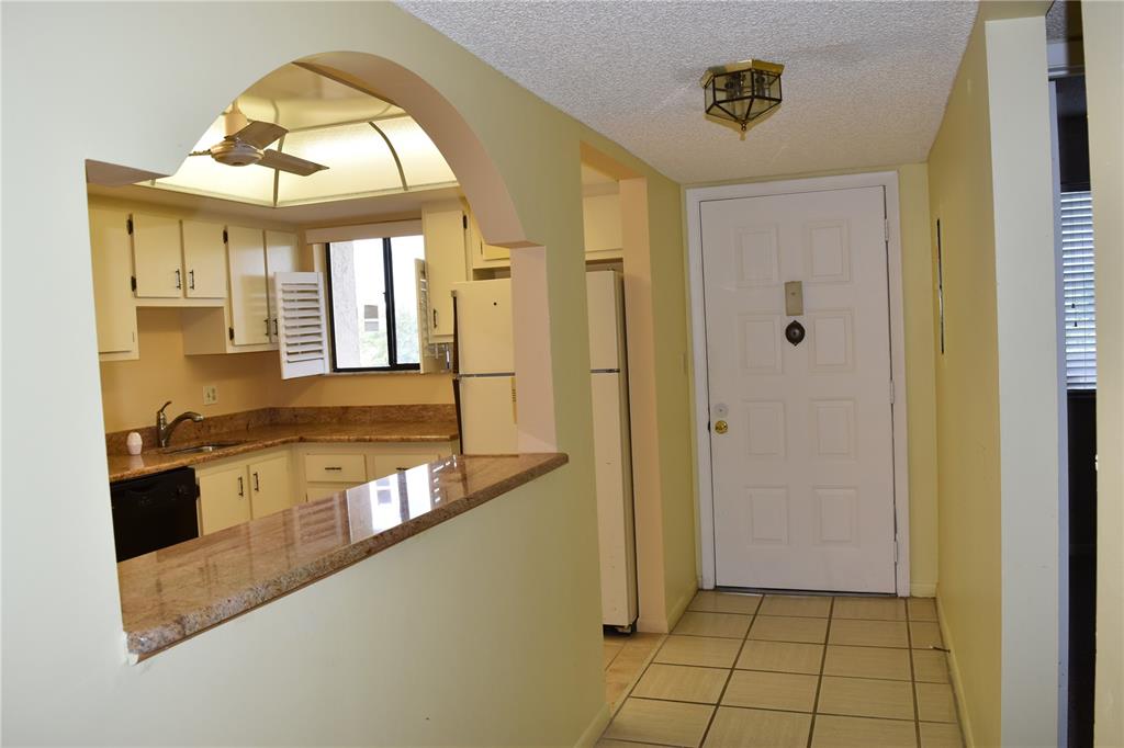 Poinciana Lakes Bldgs A & - Residential