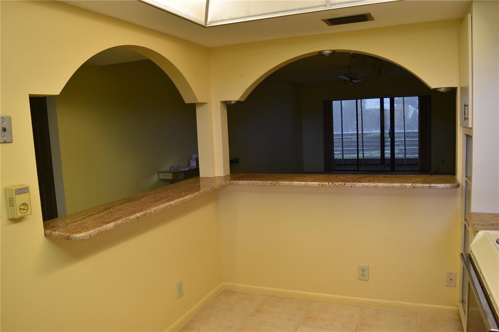 Poinciana Lakes Bldgs A & - Residential