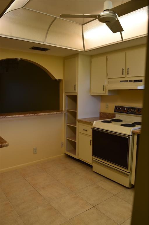Poinciana Lakes Bldgs A & - Residential