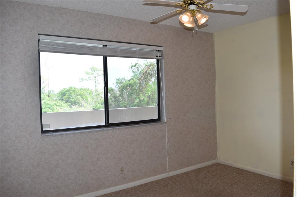Poinciana Lakes Bldgs A & - Residential