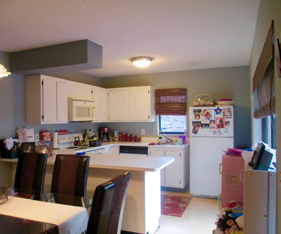 COURTYARDS AT BOCA - Residential Lease