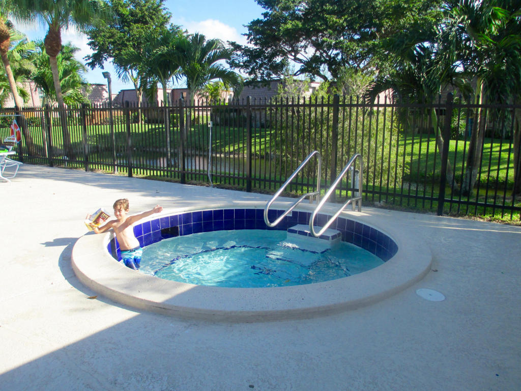 COURTYARDS AT BOCA - Residential Lease