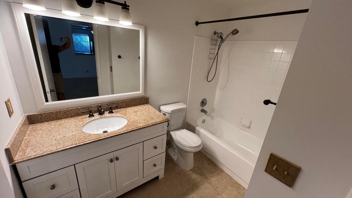 HEATHERWOOD CONDO - Residential Lease