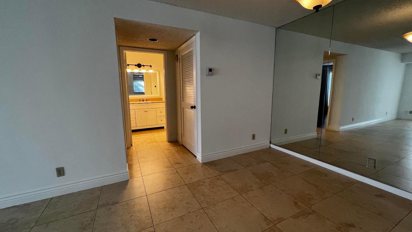 HEATHERWOOD CONDO - Residential Lease