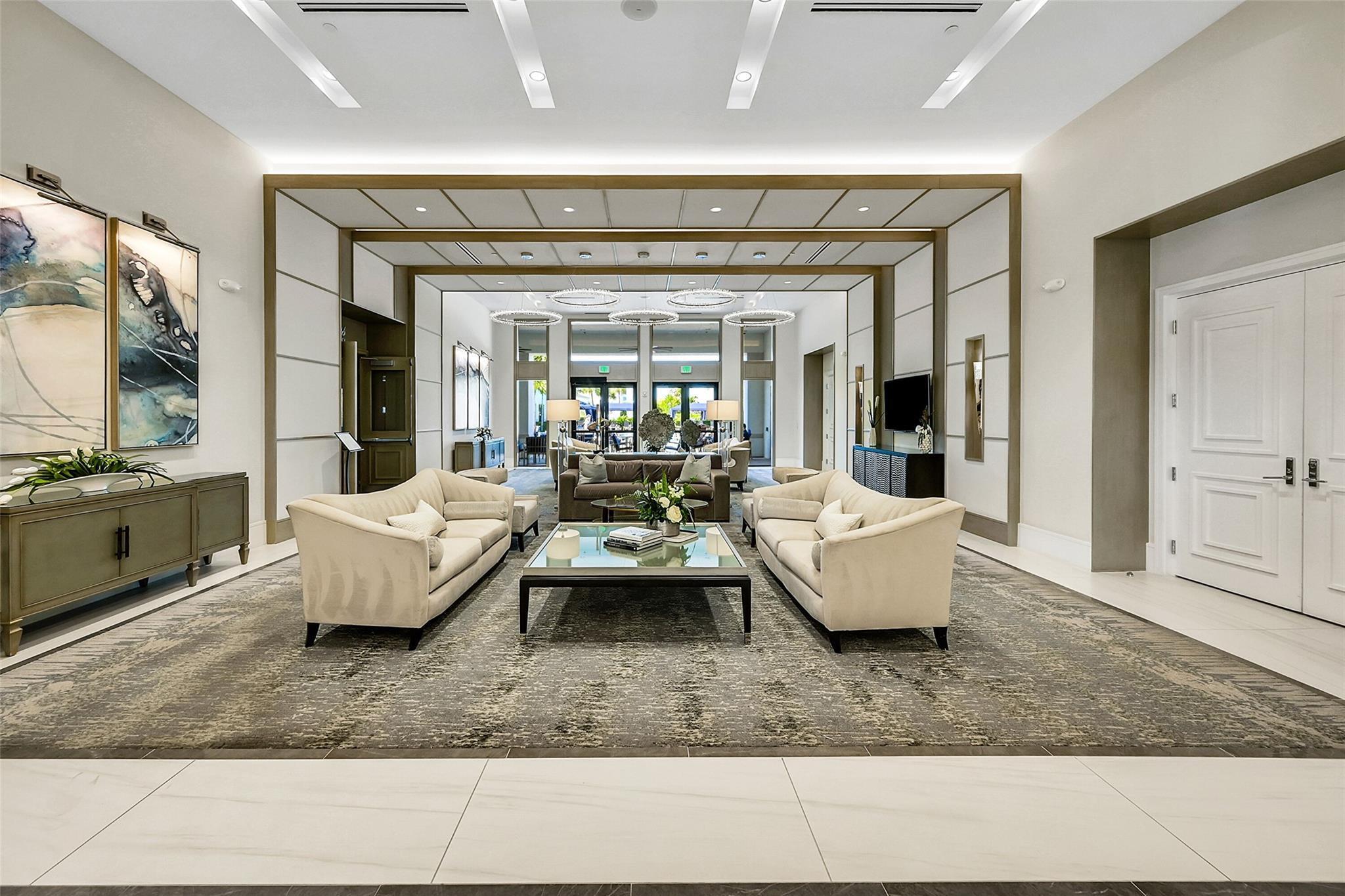 POLO TRACE 2 1 - Residential