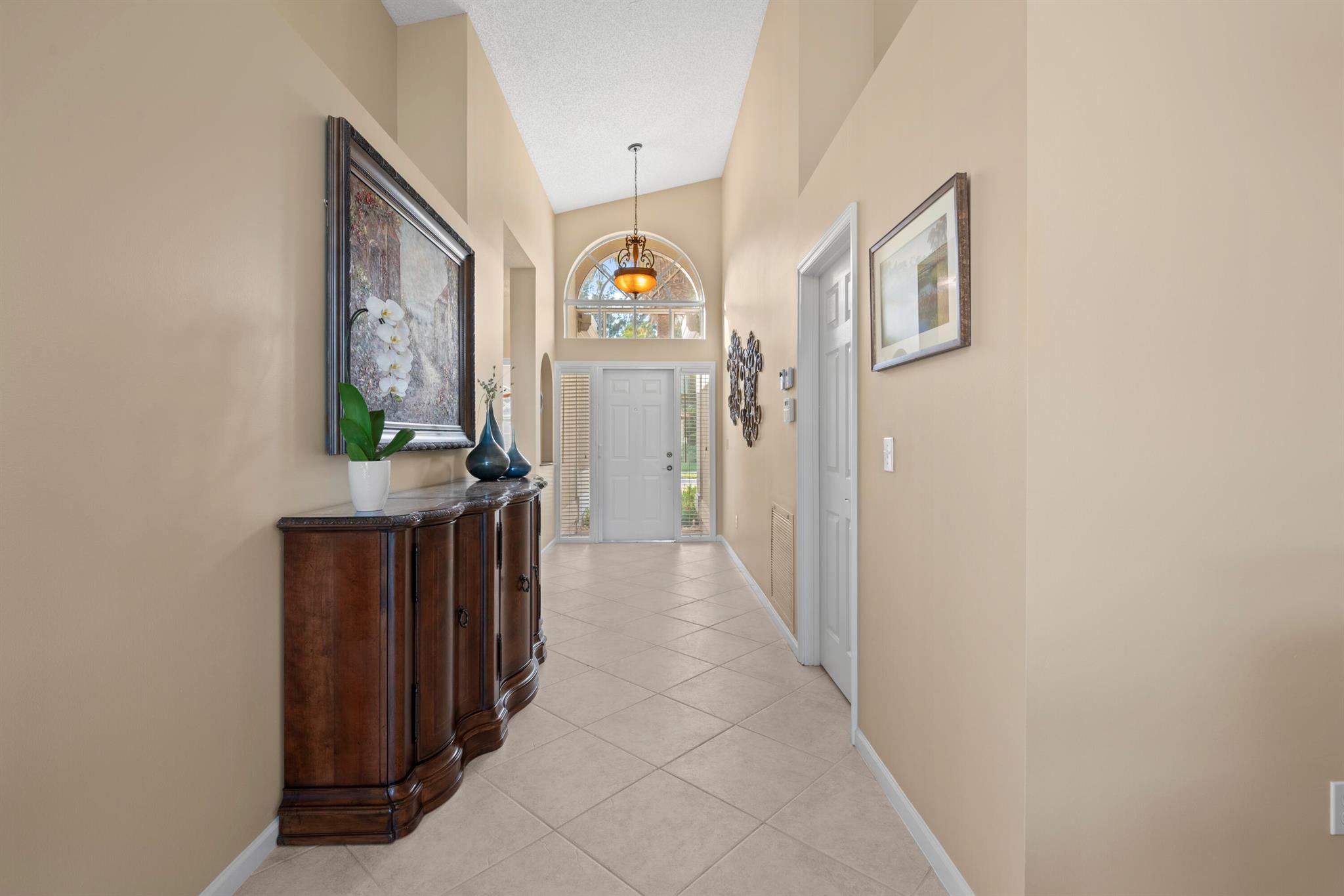 POLO TRACE 2 1 - Residential