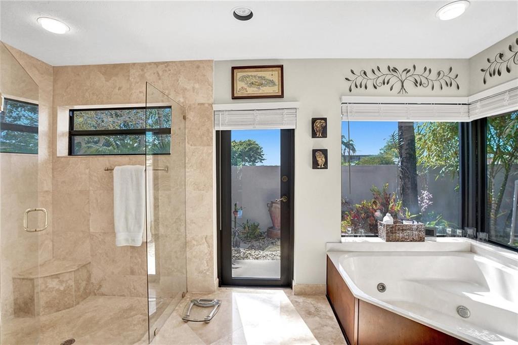 DELRAY LAKES EST - Residential