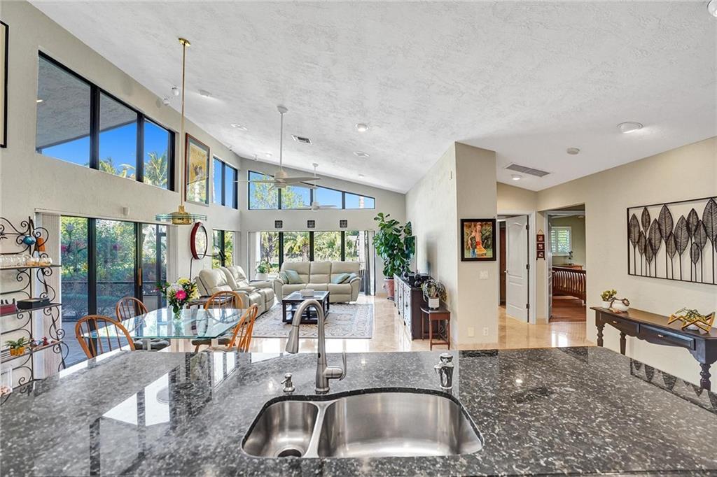 DELRAY LAKES EST - Residential